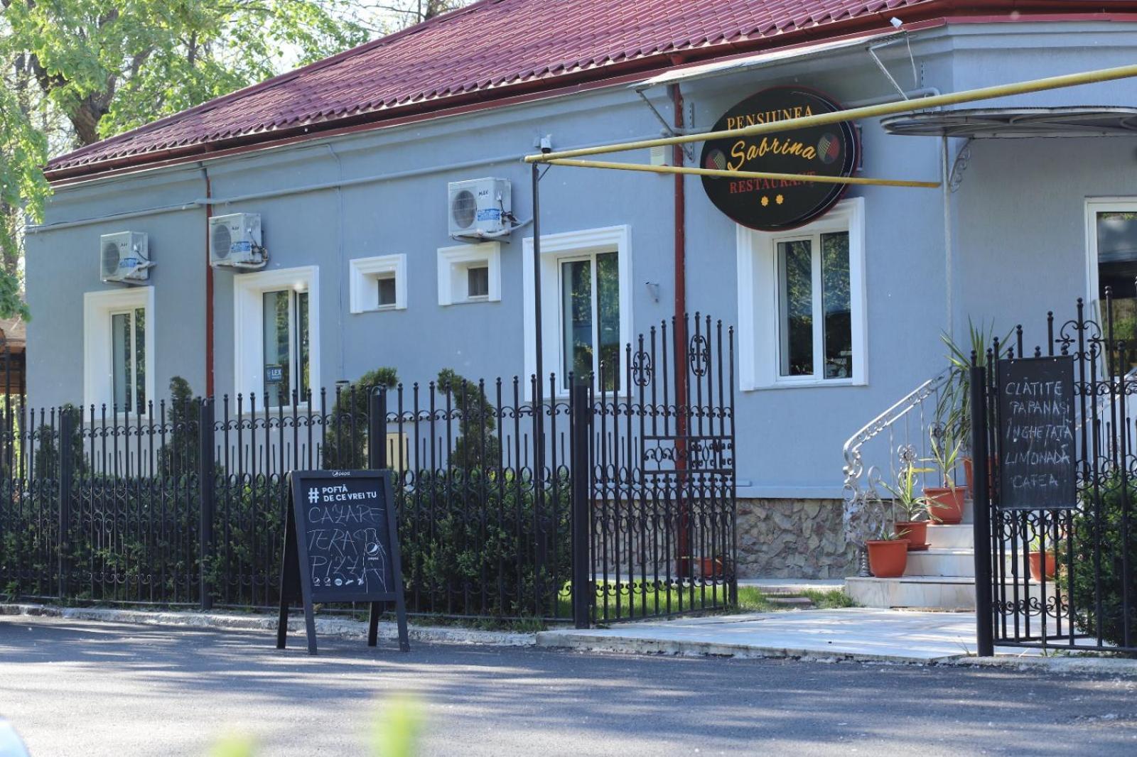 Pensiunea Sabrina Baile Lacu Sarat Exterior photo